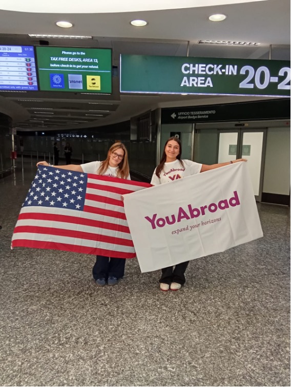 Come prepararsi per un Anno all’Estero? Scopri consigli pratici, cosa aspettarti prima della partenza e come funziona la ya!Orientation, l’evento formativo di YouAbroad.